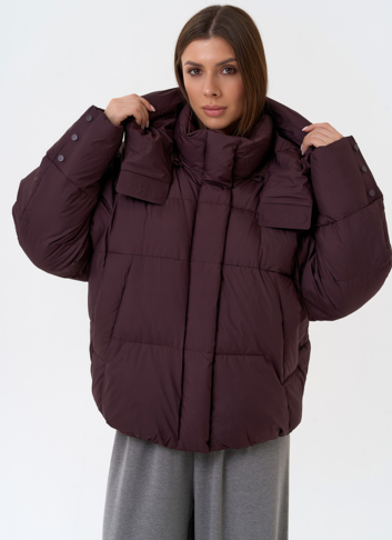 Женский пуховик с капюшоном