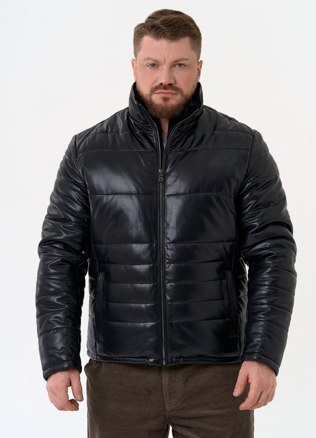 Пуховик из эко кожи черного цвета модель № 31722 меха малина