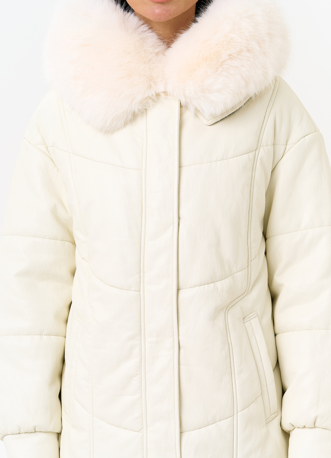 Женский пуховик из эко кожи со съемным эко мехом модель № 30717 универмаг малина