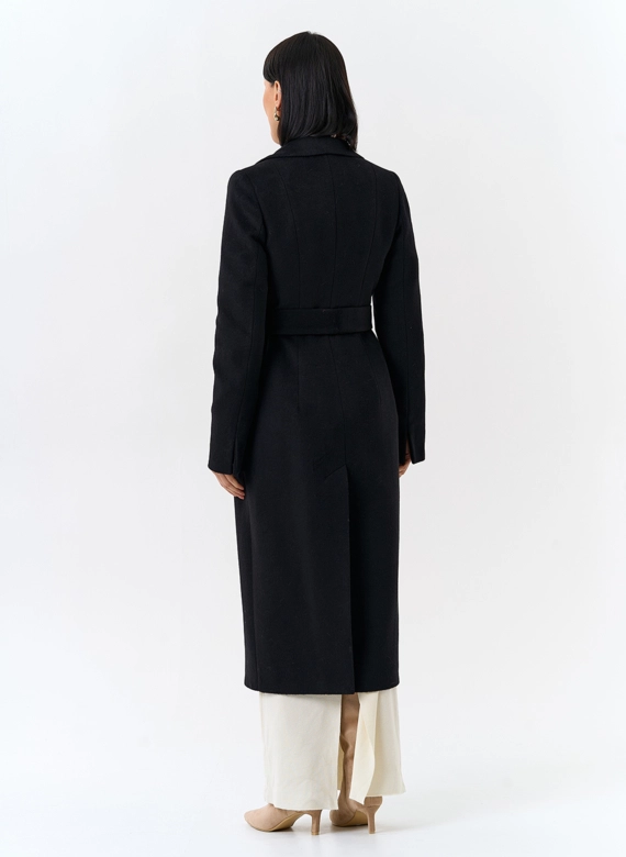 Женское пальто с поясом