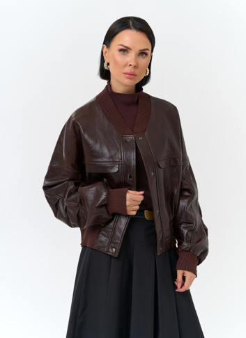 Женская куртка из натуральной кожи