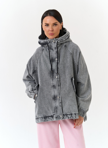 Женская джинсовая куртка с капюшоном