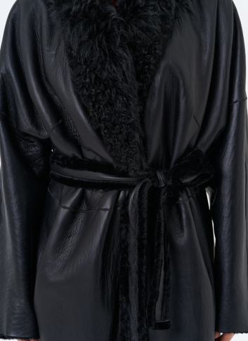 Женская натуральная дубленка с воротником шаль