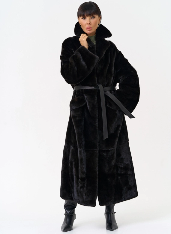 Длинная шуба из меха норки blackglama с поясом