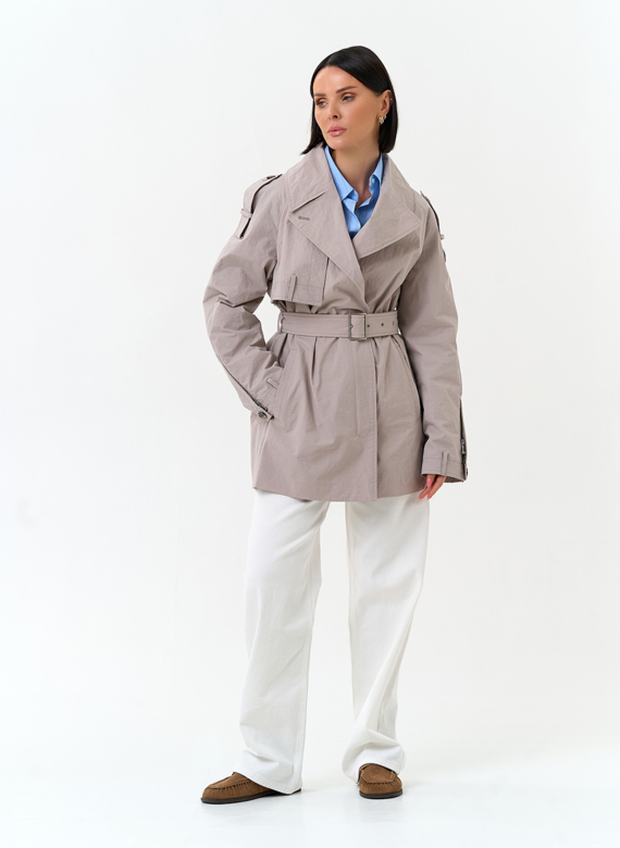 Женский плащ с поясом