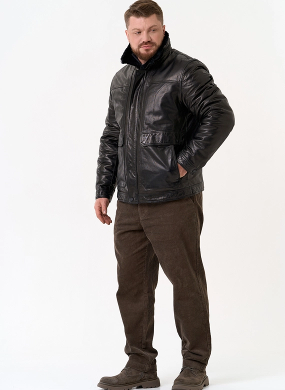 Куртка из натуральной кожи черного цвета фото