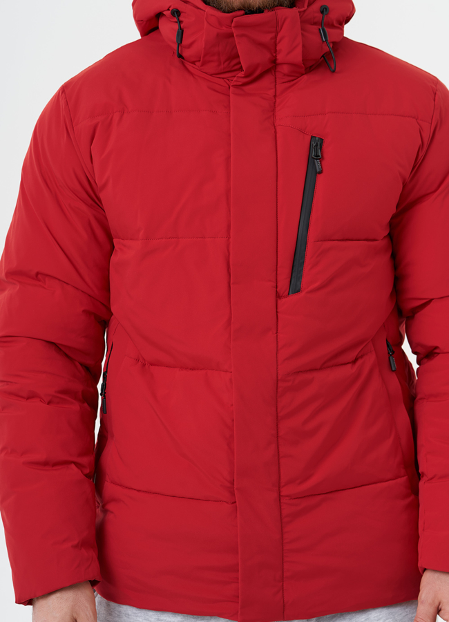 Яркий пуховик с капюшоном модель № 28395 универмаг малина