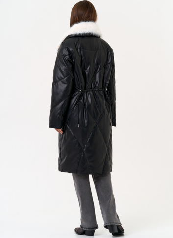 Женский пуховик из эко кожи с отделкой из эко меха