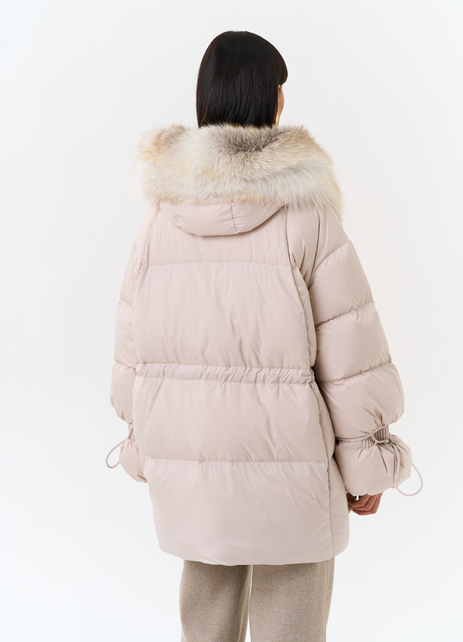 Женский пуховик с капюшоном из меха лисы модель № 31982 в кредит