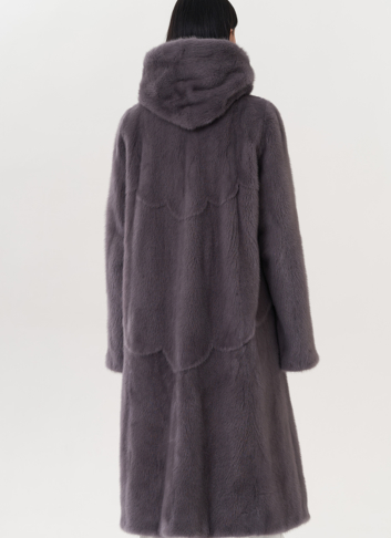 Шуба из норки с капюшоном