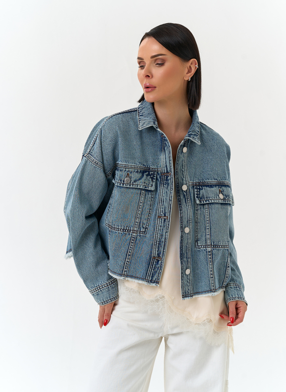Женская джинсовая куртка