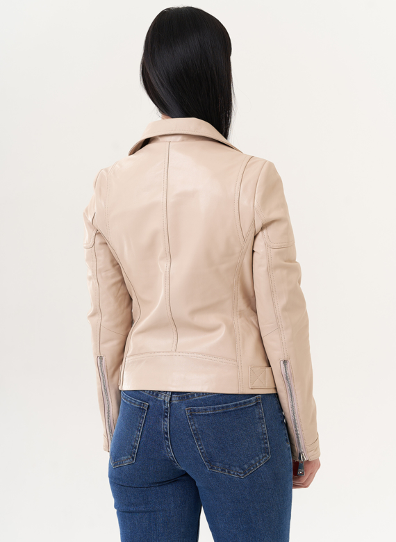 Куртка "косуха" бежевого цвета из натуральной кожи