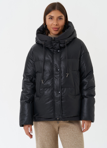 Утепленная куртка с капюшоном