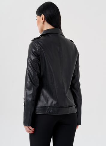 Женская косуха из эко кожи 