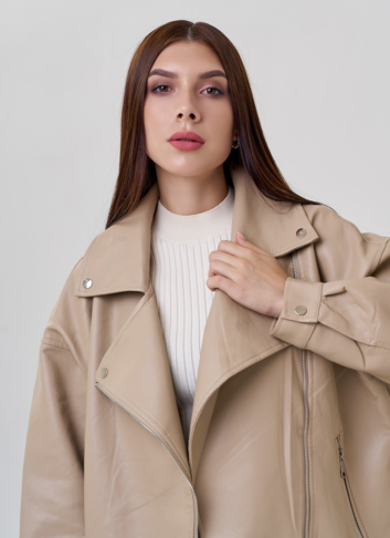 Женская куртка оверсайз из эко кожи