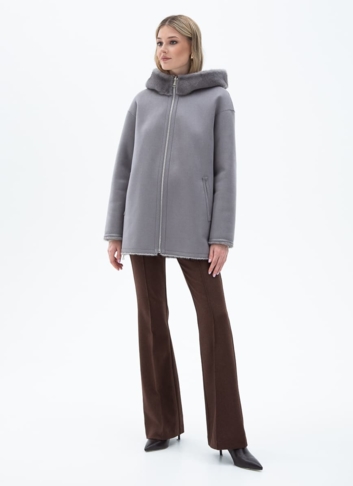 Женская двухсторонняя дубленка из эко кожи с капюшоном