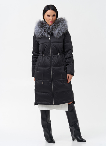 Женский пуховик с отделкой из меха чернобурки