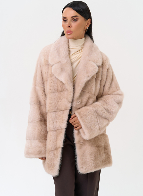 Укороченная шуба из меха норки с английским воротником