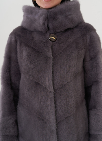 Шуба из норки с капюшоном 