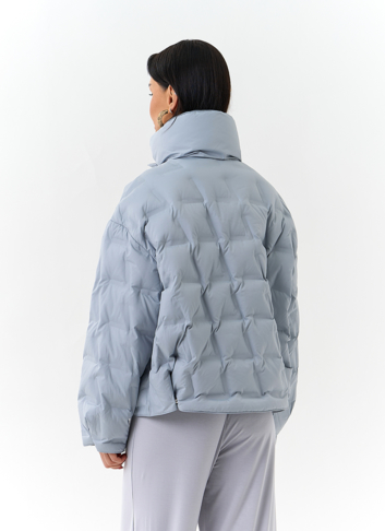 Женская куртка с воротником стойкой