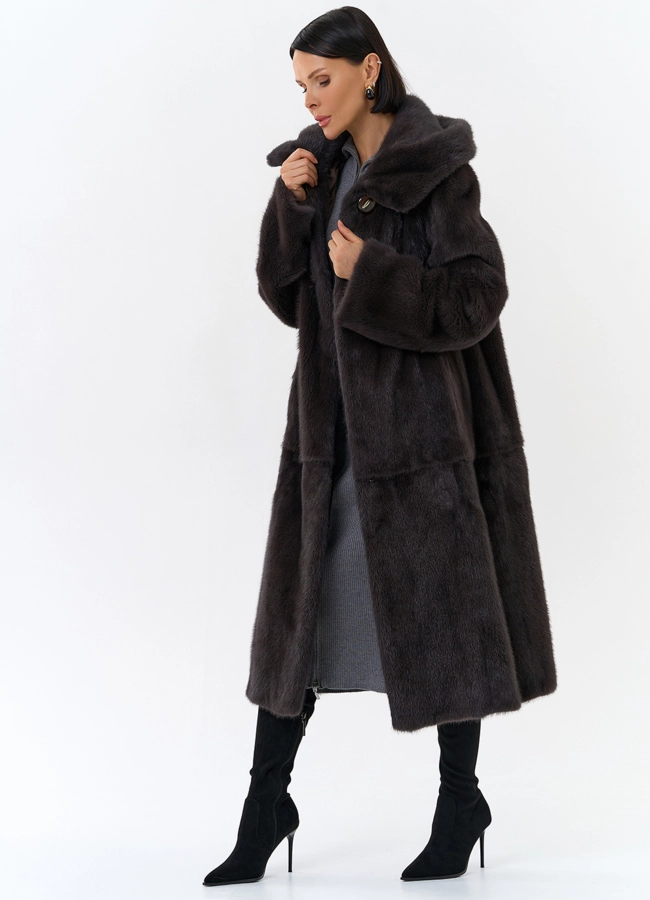 Женская шуба из меха норки  капюшоном модель № 24811 универмаг малина фото