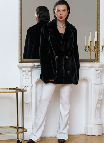 Жакет из меха норки с акцентными пуговицами