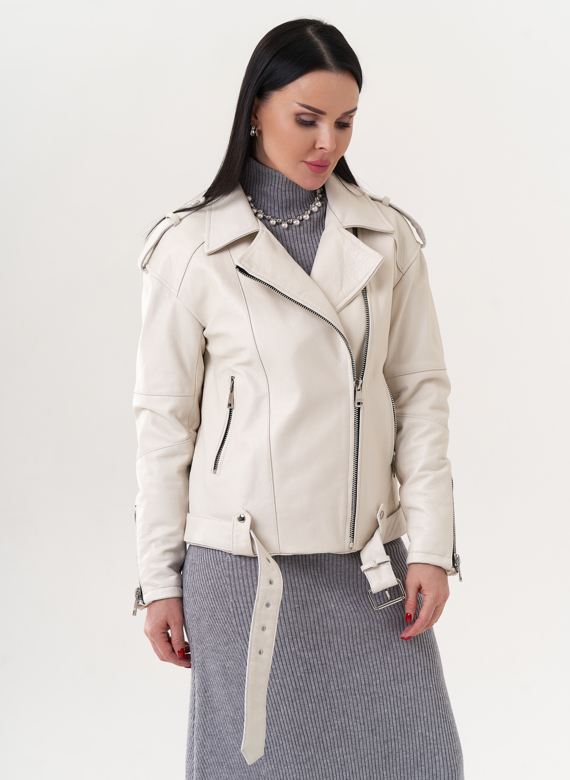 Светлая кожаная куртка "косуха"